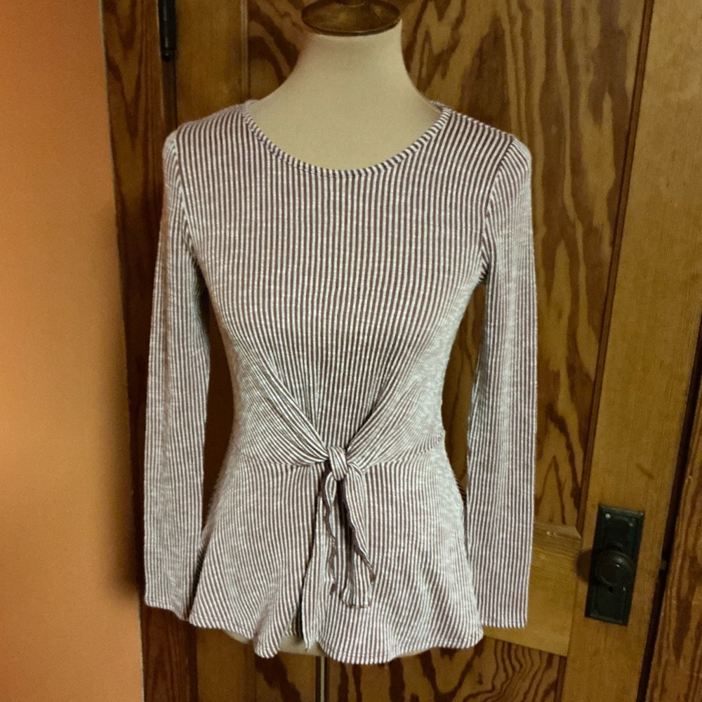 Caution to the wind striped tie waist peplum long sleeve top - Picture 8 of 10
